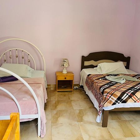 Casa Adriano & Filomena Bed & Breakfast Portela ภายนอก รูปภาพ