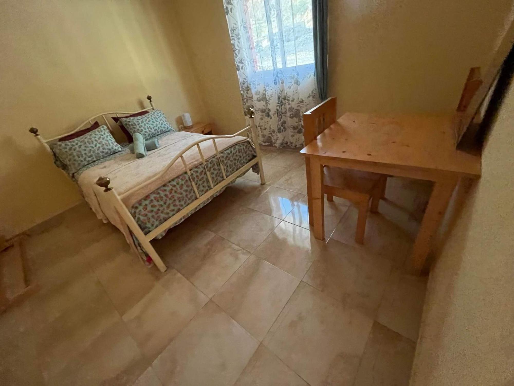 Casa Adriano & Filomena Bed & Breakfast Portela ภายนอก รูปภาพ